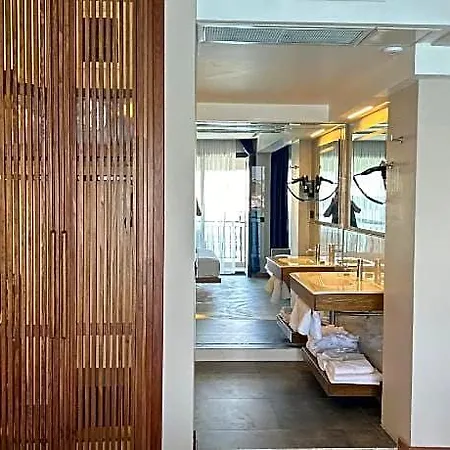 Ertan Hotel 4*