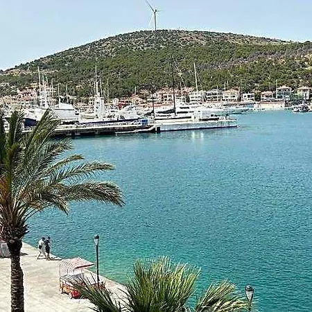 Hotel Ertan 4*